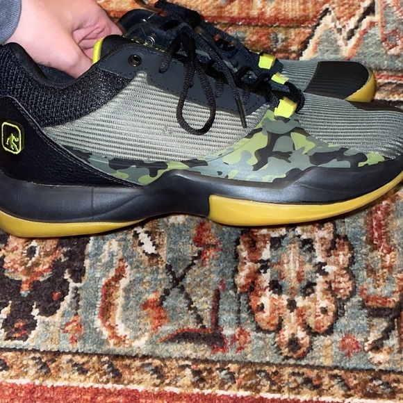 Brand New And1 Sneakers Size 10.5 - Picture 2 of 4